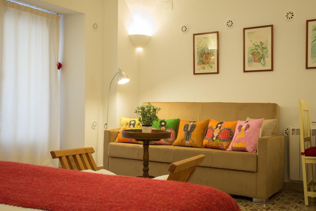 Apartamento Adarve Caceres Exterior photo